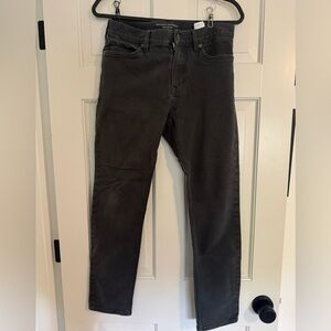 Banana Republic Traveller Slim Pant Size 30
